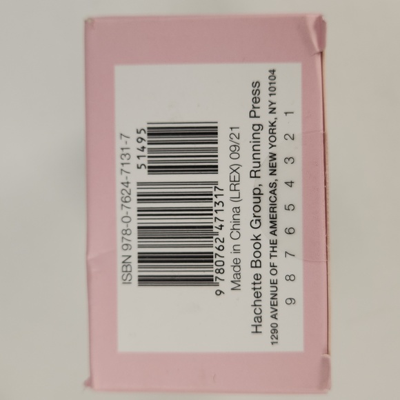 The Golden Girls Stylized 2" Finger Puppets and Mini A to Z guide in Retail Box - Picture 16 of 17